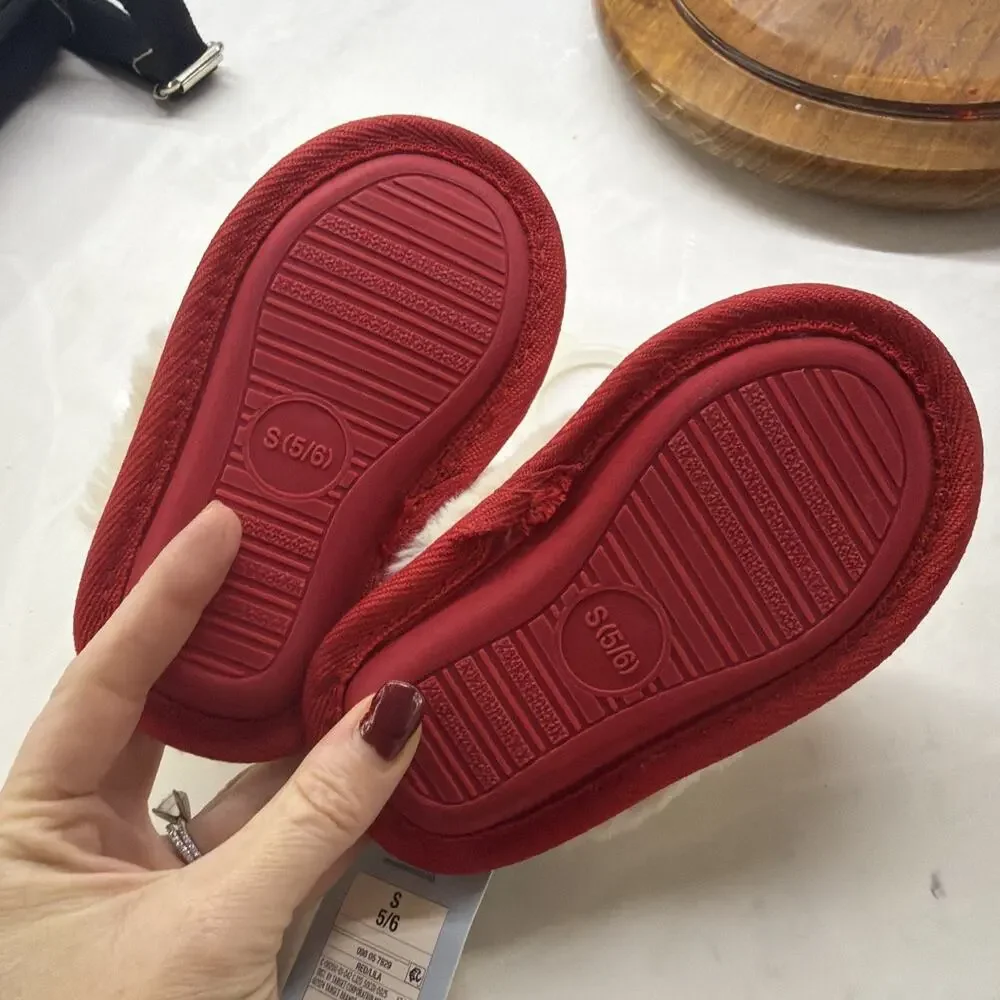 Cat & Jack Lila Silver Metallic Red Toddler Slippers NWT Toddler Girls Size 5/6